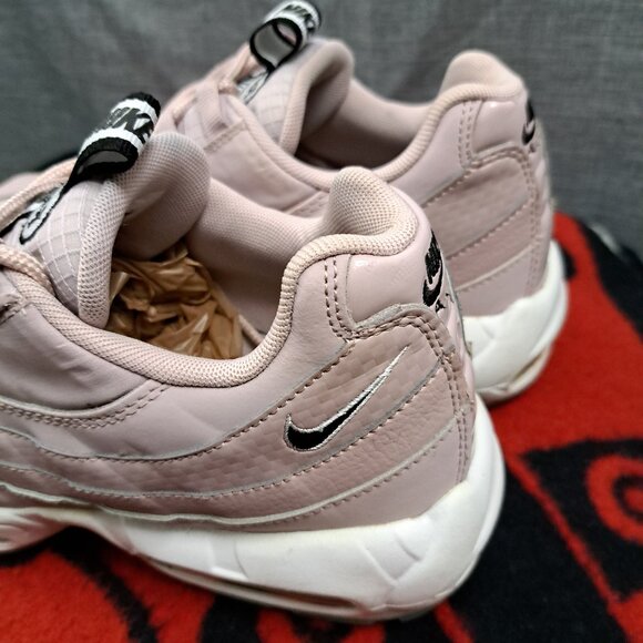 %Size 8.5 Men Nike Air Max 95 SE Particle Rose Black Suede Leather / A 18 main image 6